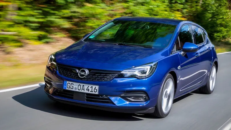 Nuova Opel Astra 2019: nuovi motori e tecnologia aggiornata [Video]
