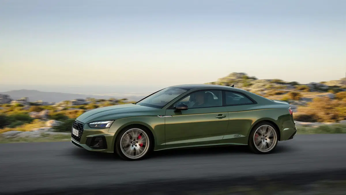 Audi A5 2020: restyling e motori mild hybrid [Foto] (13)