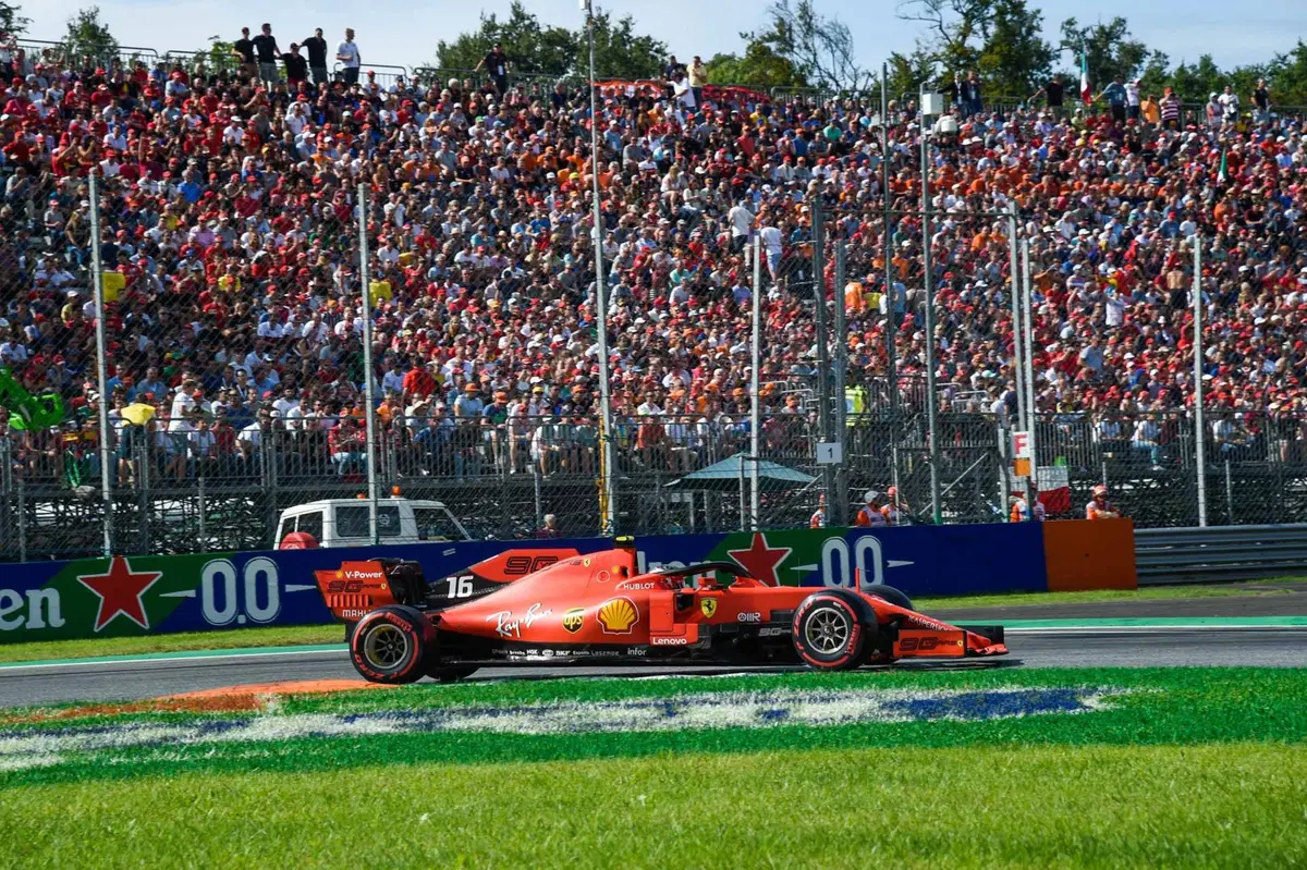 F1, GP Italia 2019: vince Leclerc (9)