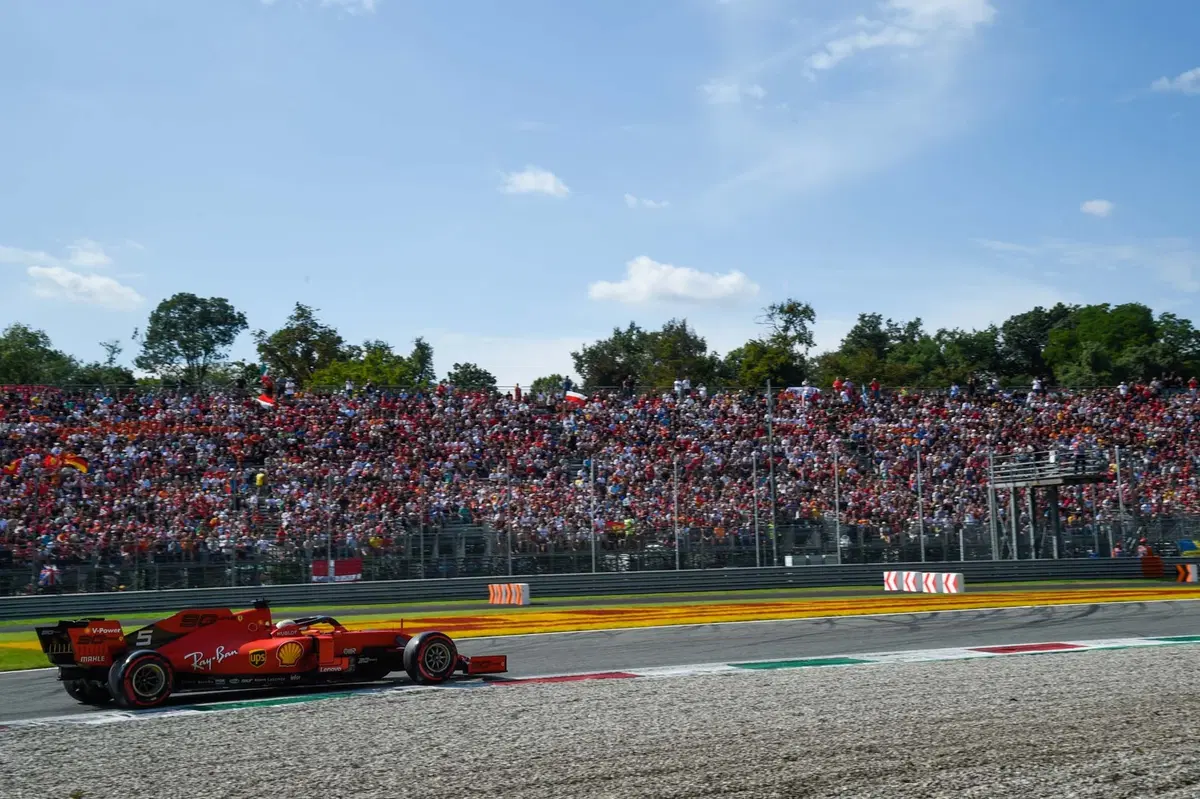 F1, GP Italia 2019: vince Leclerc (12)