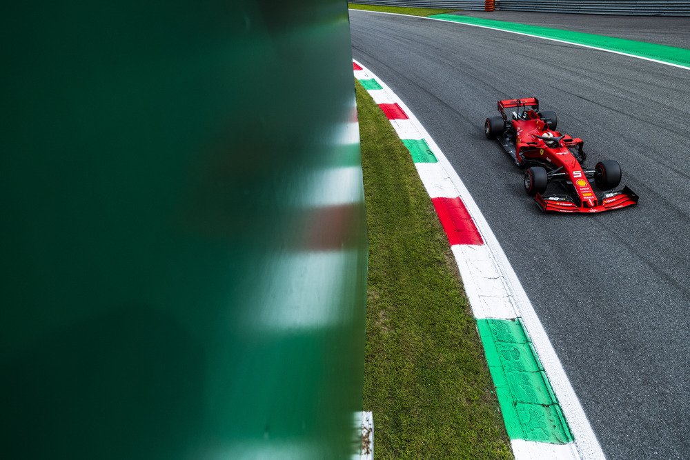Sebastian Vettel fuori dai punti a Monza