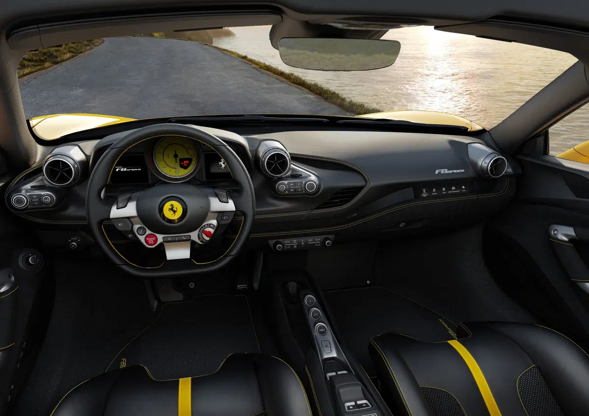 Ferrari F8 Spider | 720 CV anche la variante en plein air (7)