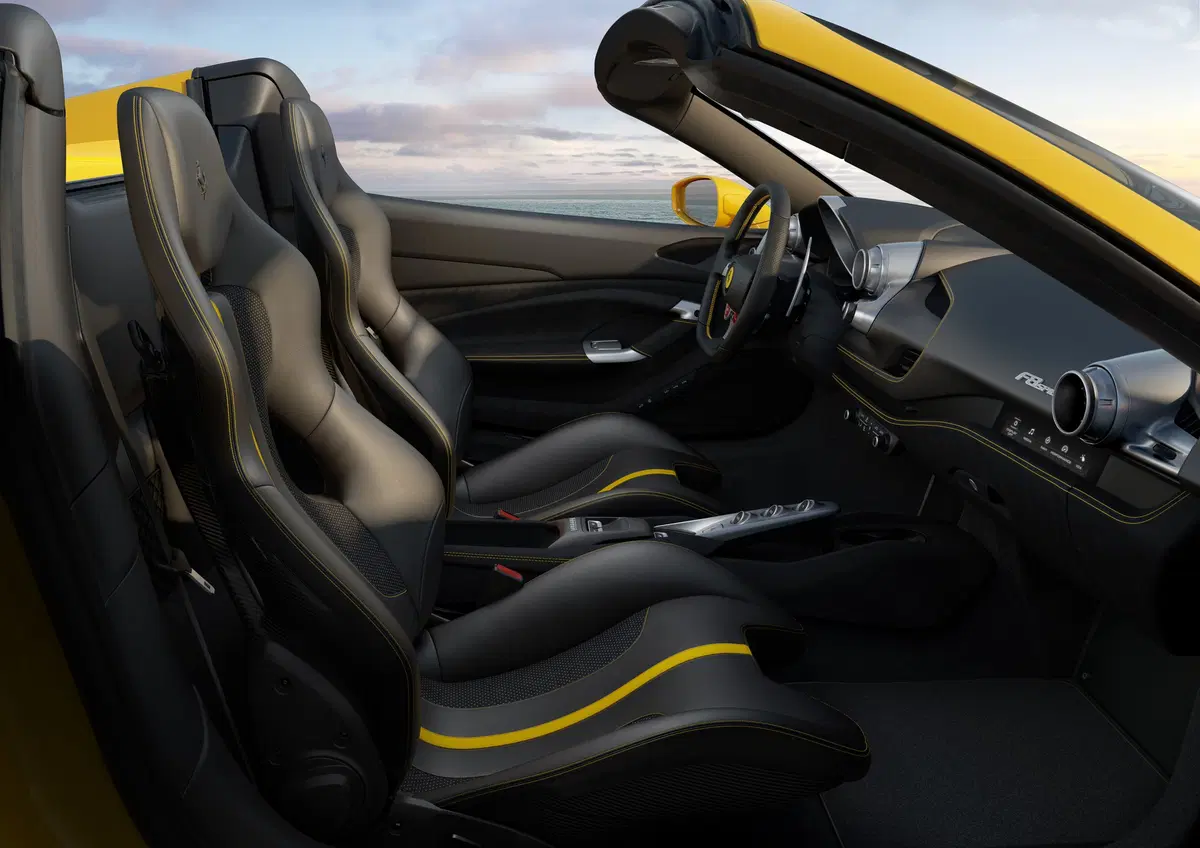 Ferrari F8 Spider | 720 CV anche la variante en plein air (8)
