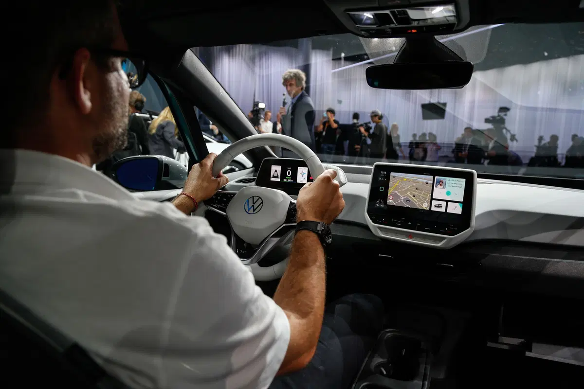 Volkswagen ID.3 al Salone di Francoforte 2019: parte la rivoluzione auto elettrica tedesca [video] (3)