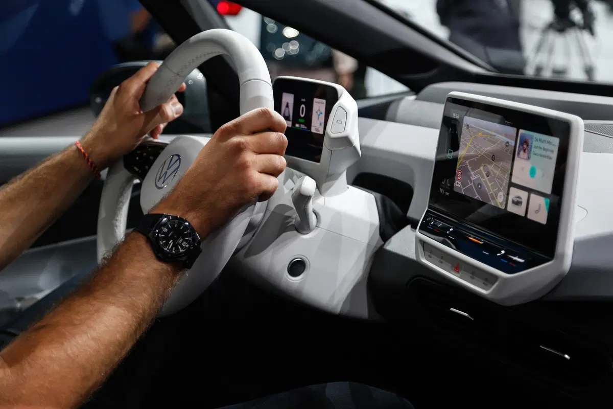 Volkswagen ID.3 al Salone di Francoforte 2019: parte la rivoluzione auto elettrica tedesca [video] (10)
