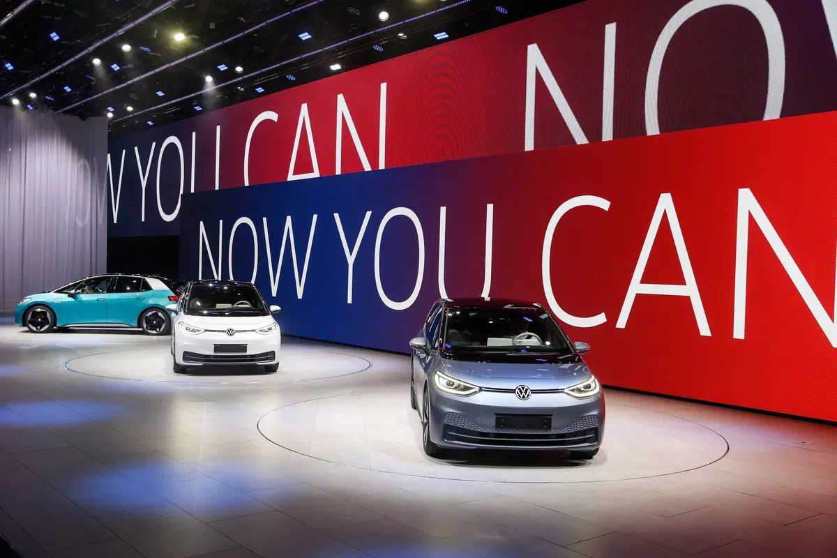 Volkswagen ID.3 al Salone di Francoforte 2019: parte la rivoluzione auto elettrica tedesca [video] (8)
