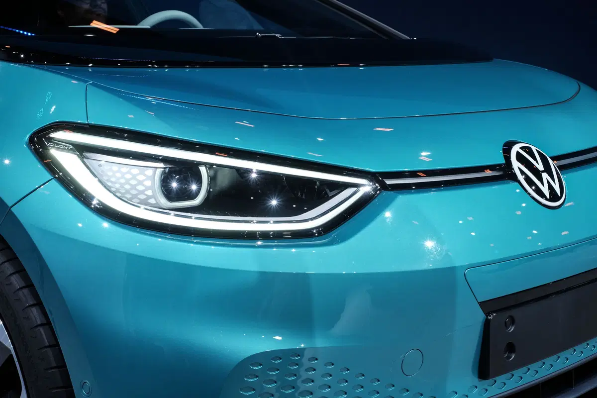 Volkswagen ID.3 al Salone di Francoforte 2019: parte la rivoluzione auto elettrica tedesca [video] (2)