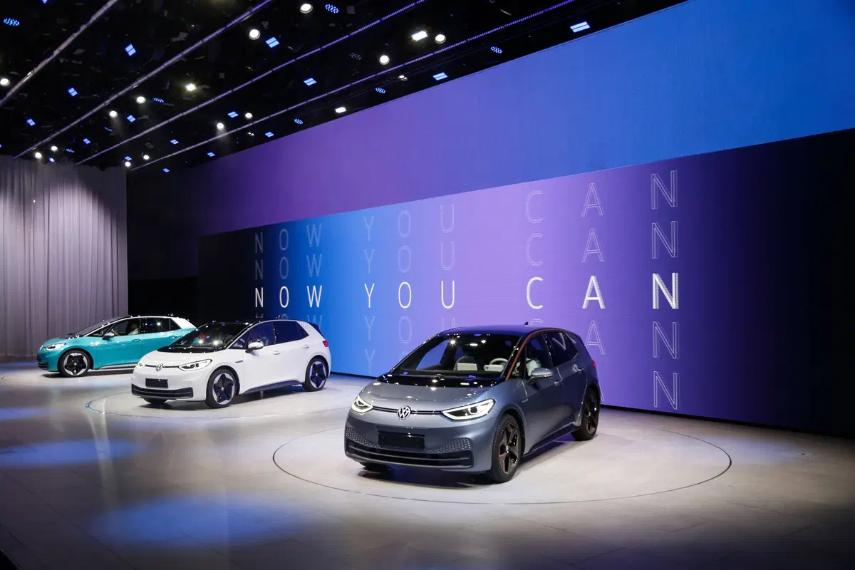 Volkswagen ID.3 al Salone di Francoforte 2019: parte la rivoluzione auto elettrica tedesca [video] (17)