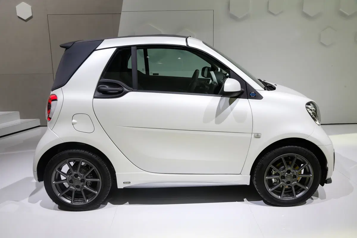 Smart EQ restyling al Salone di Francoforte 2019 (5)