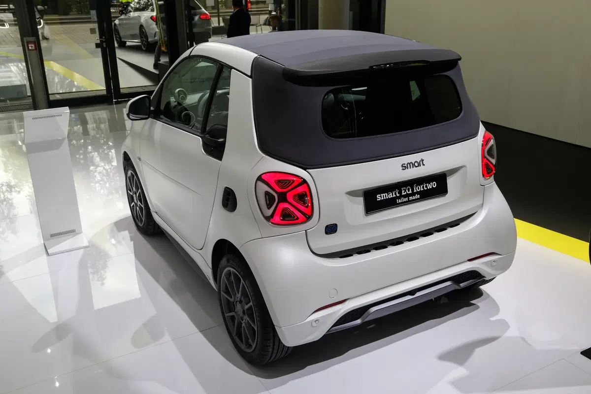 Smart EQ restyling al Salone di Francoforte 2019 (7)