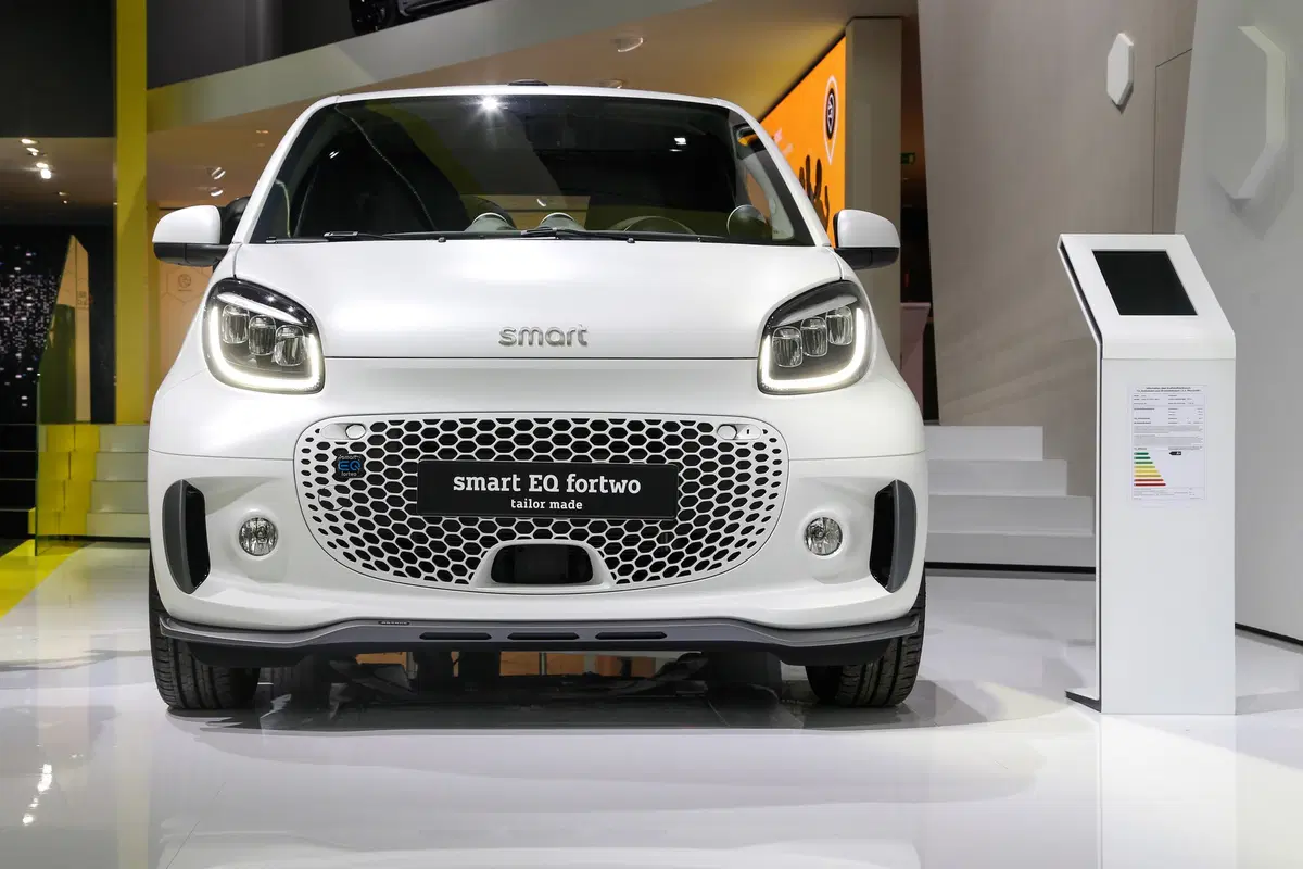 Smart EQ restyling al Salone di Francoforte 2019 (3)