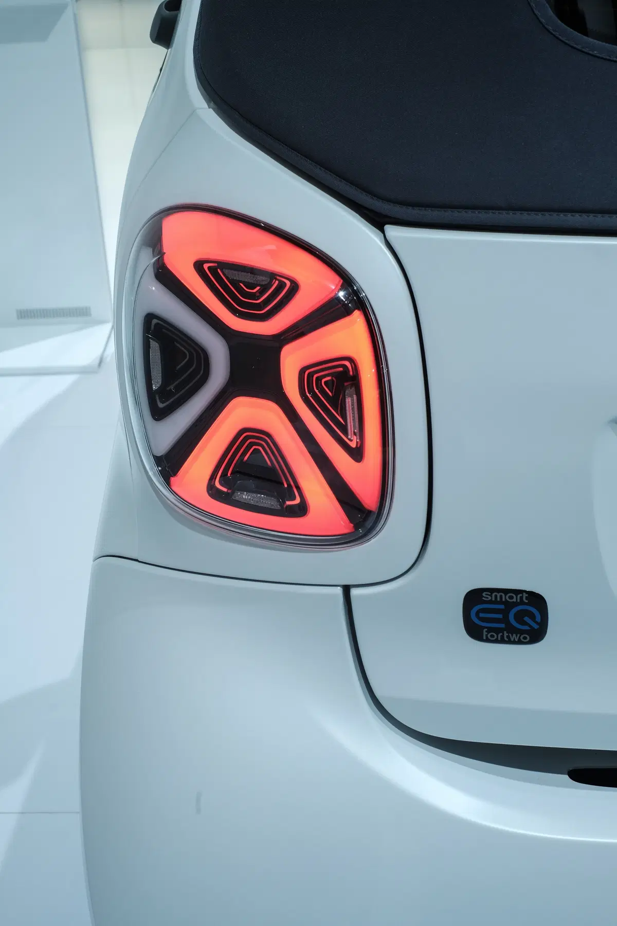 Smart EQ restyling al Salone di Francoforte 2019 (9)