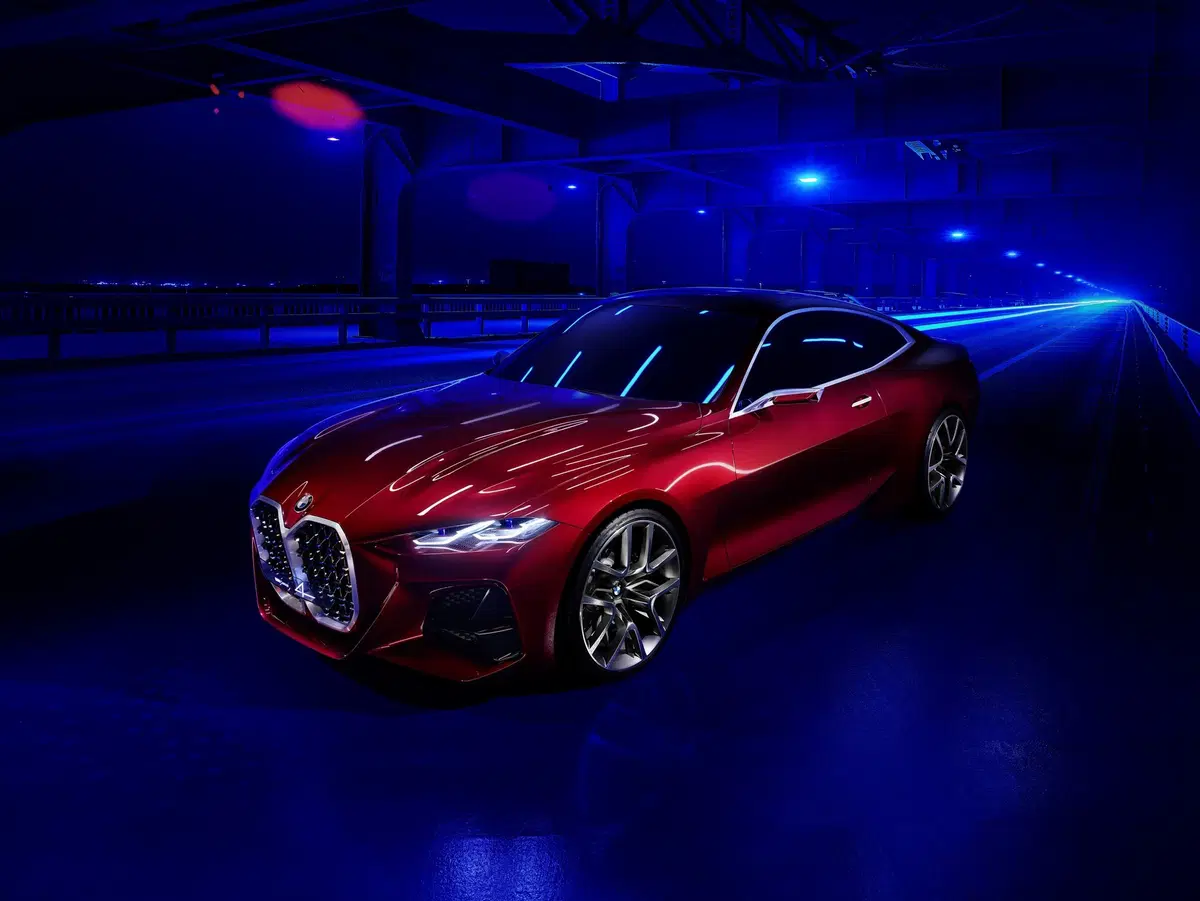 BMW Concept 4: anticipazione del futuro design al Salone di Francoforte 2019 (12)