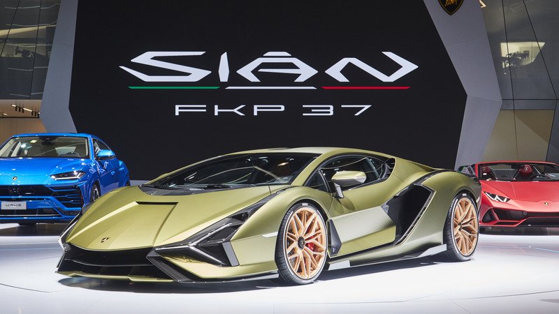 Lamborghini Sian FKP 37, la supercar ibrida al Salone di Francoforte 2019 [Video]