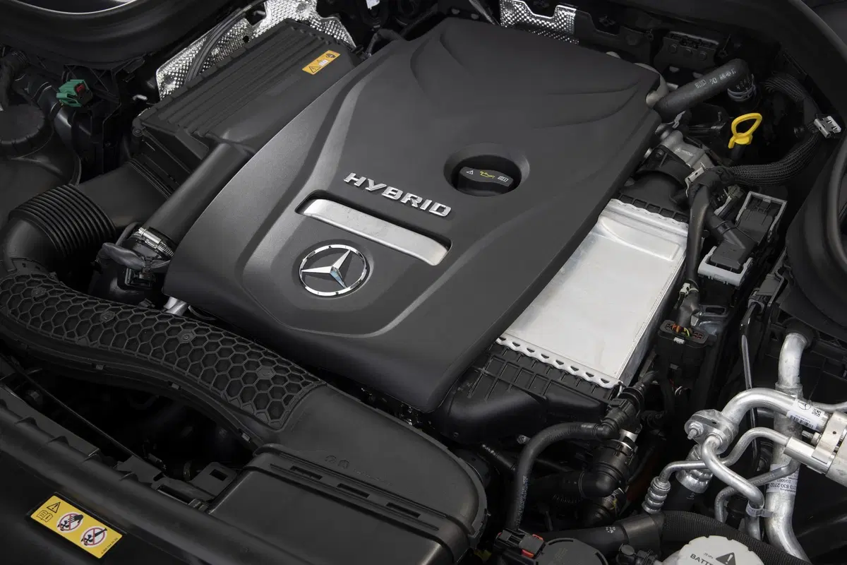 Mercedes GLE 350 de e GLC 300 e al Salone di Francoforte 2019 (2)
