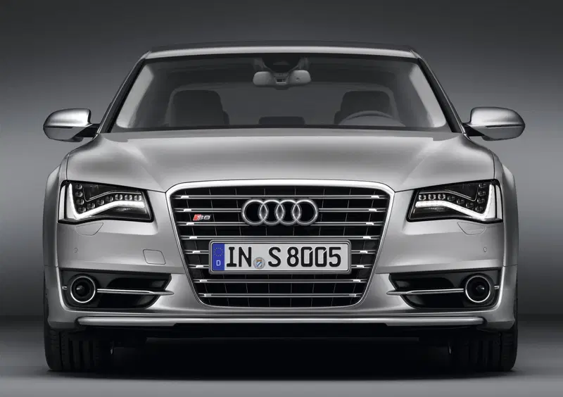 Audi S8 (2012-17) (3)