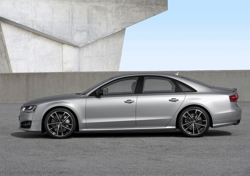 Audi S8 (2012-17) (2)