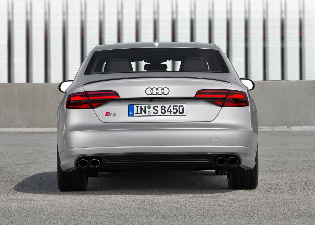 Audi S8 (2012-17) (5)