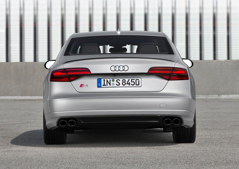 Audi S8 (2012-17) (5)
