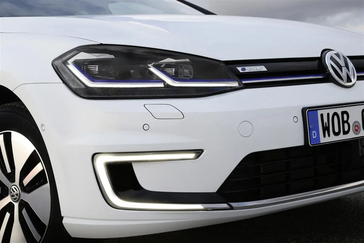 Volkswagen e-Golf al Salone di Francoforte 2019 (5)