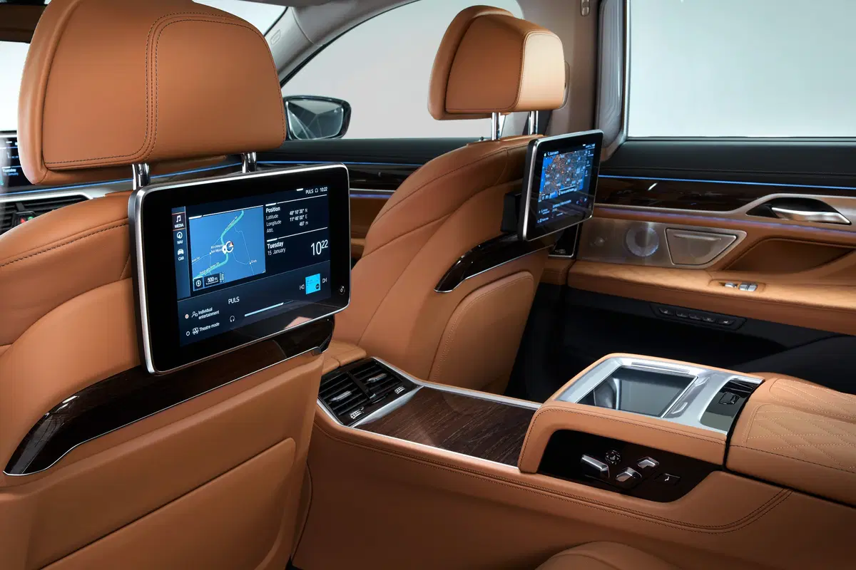 BMW Serie 7 750Li xDrive (16)