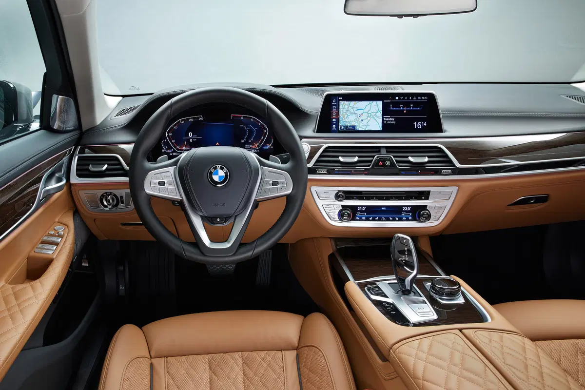 BMW Serie 7 750Li xDrive (18)