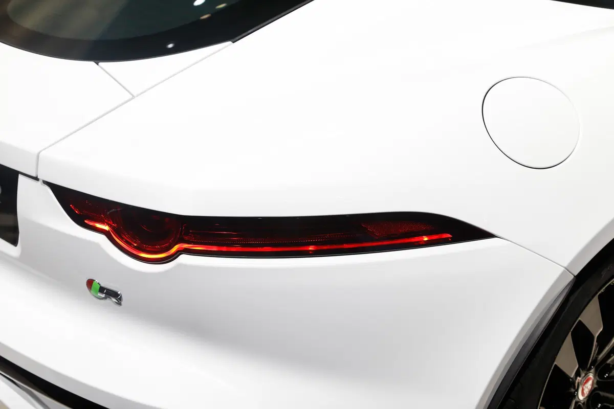 Jaguar al Salone di Francoforte 2019 (4)