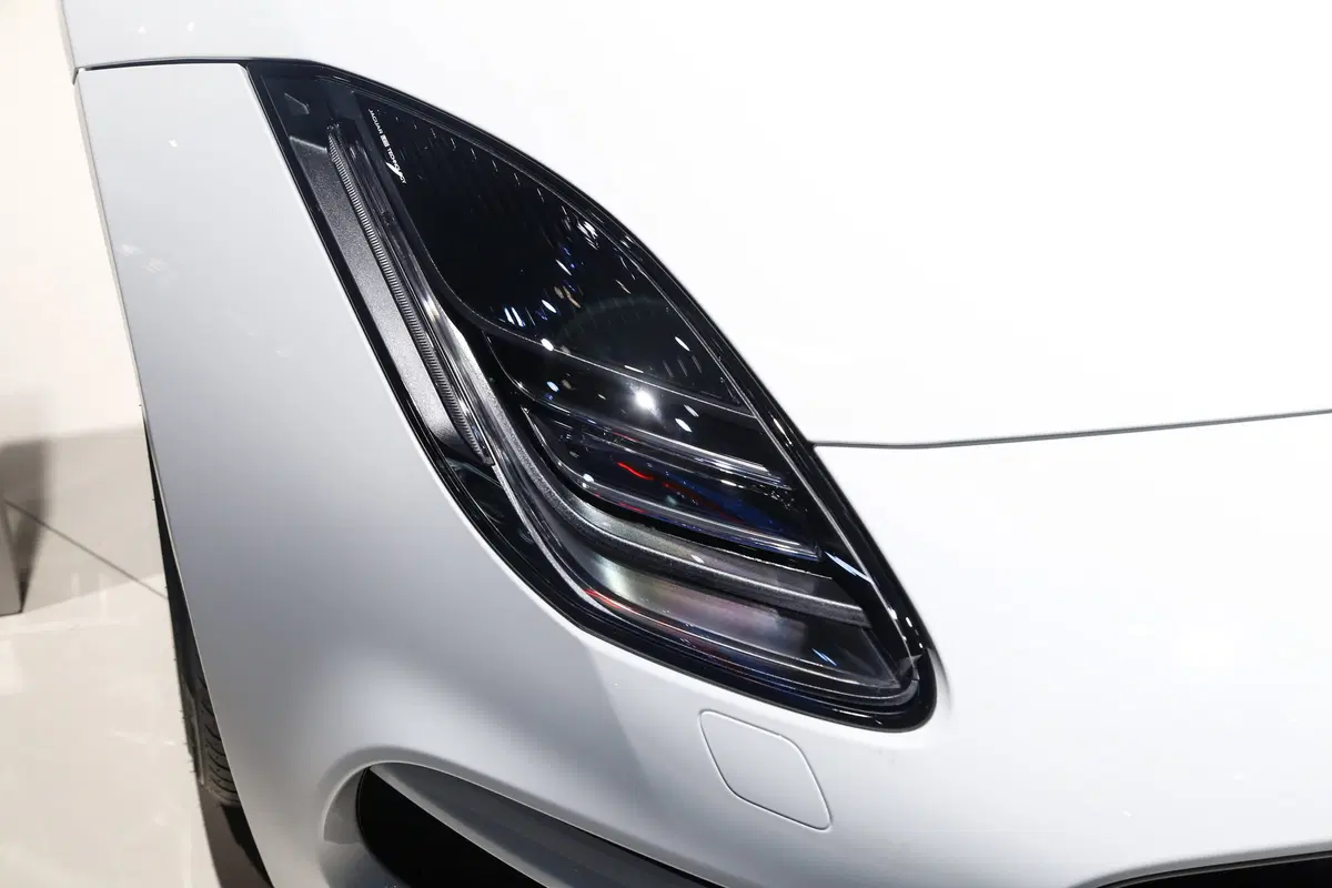 Jaguar al Salone di Francoforte 2019 (9)