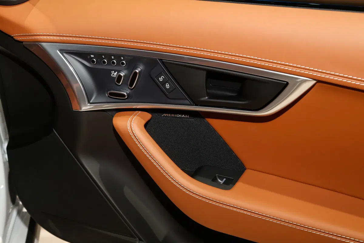Jaguar al Salone di Francoforte 2019 (25)