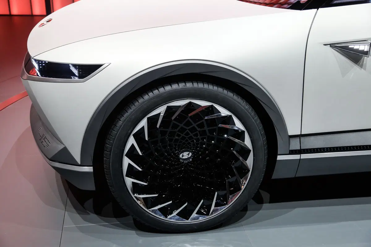 Hyundai 45 EV Concept al Salone di Francoforte 2019 (10)