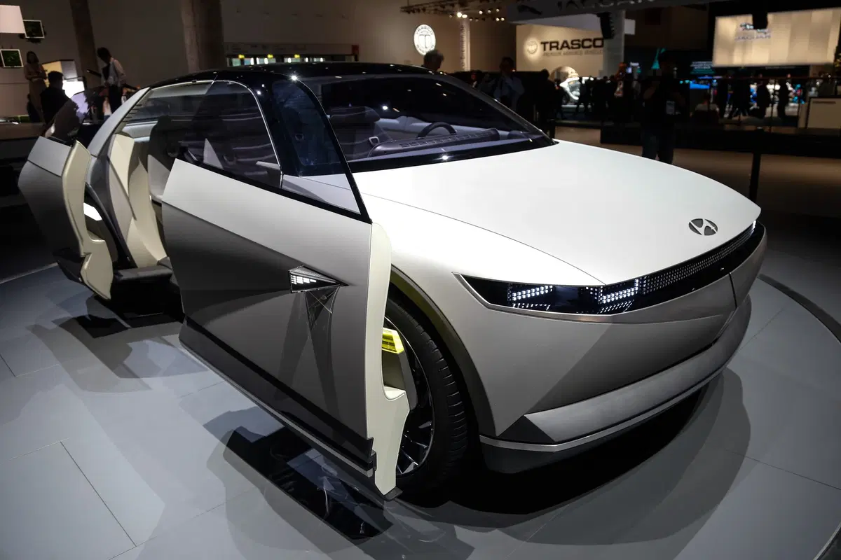 Hyundai 45 EV Concept al Salone di Francoforte 2019 (15)