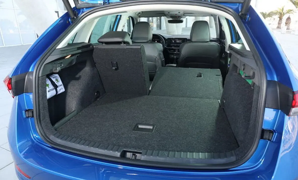 Skoda Scala 1.5 TSI ACT DSG Sport (28)