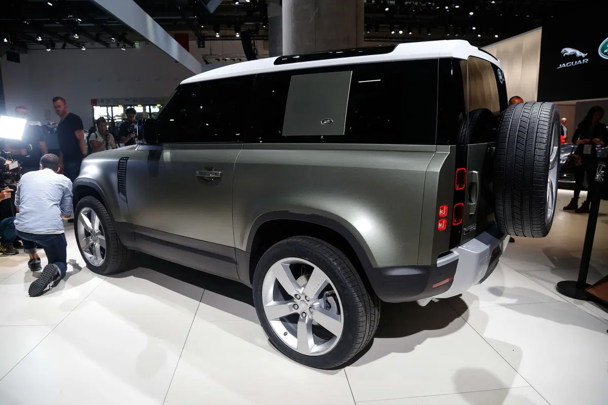 Land Rover al Salone di Francoforte 2019 [Video] (4)