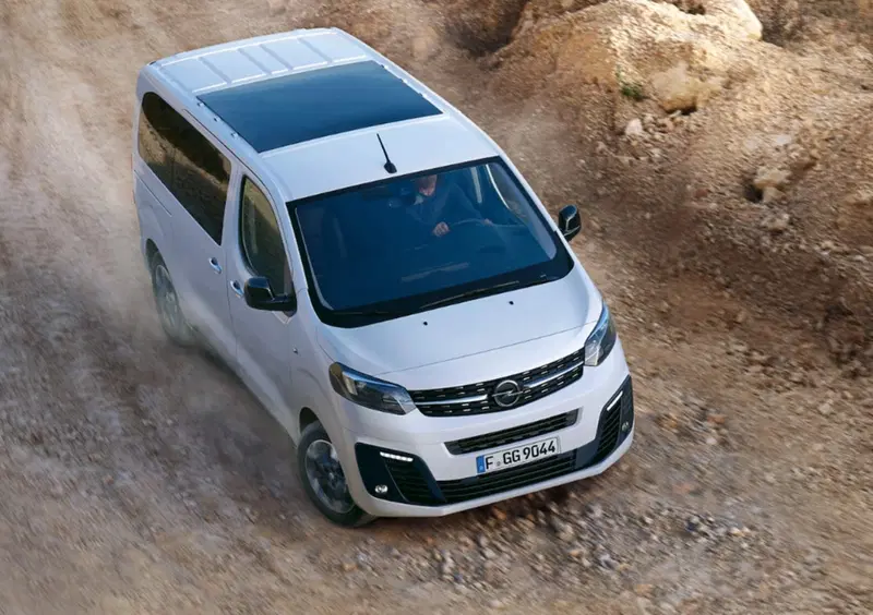 Opel Zafira Life (2019-22) (3)
