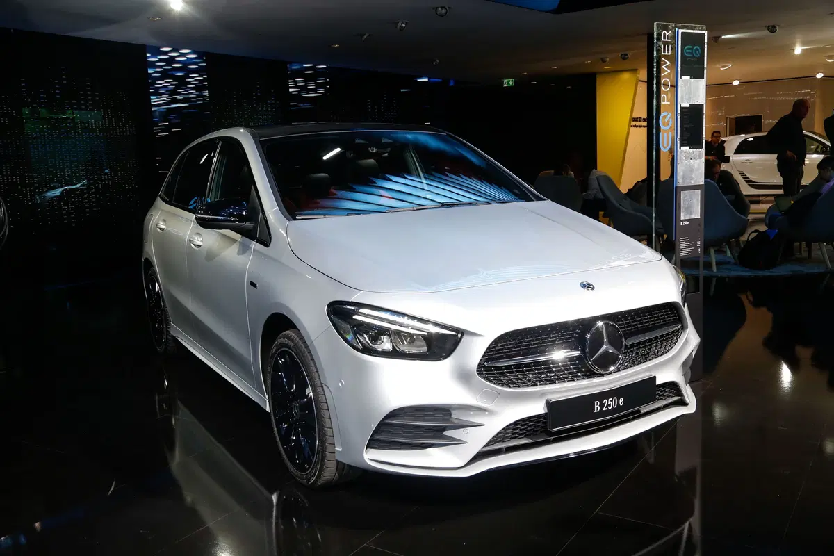 Mercedes Classe A e B 250e al Salone di Francoforte 2019 (2)