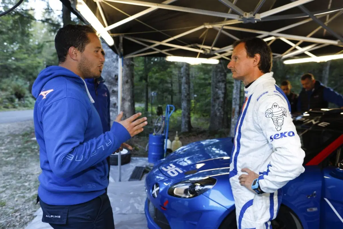 Alpine A110 Rally, 300 CV per correre come ai vecchi tempi (7)