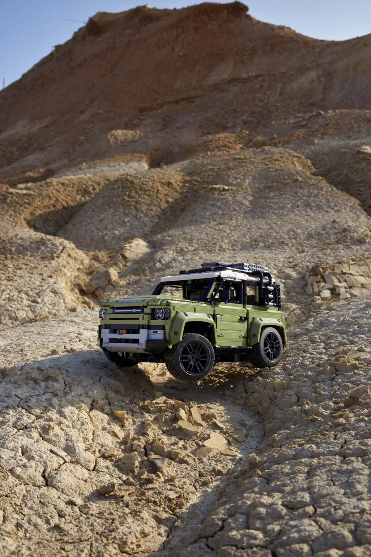 La nuova Land Rover Defender sarà anche di Lego! (10)