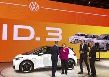 IAA in calo e industria dell’auto che tentenna? Angela Merkel “sostiene” ma pochi si fidano