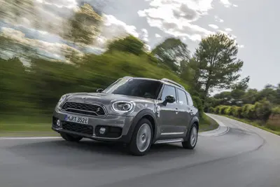 Mini Countryman, la prova dell'ibrida plug-in [Video]