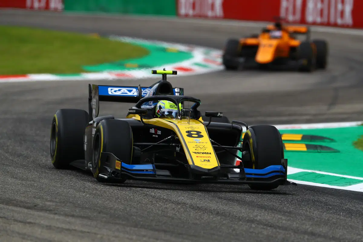 Luca Ghiotto, in gara per la Formula 1  (14)