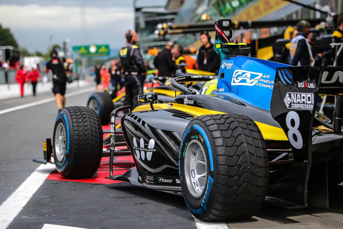 Luca Ghiotto, in gara per la Formula 1  (26)