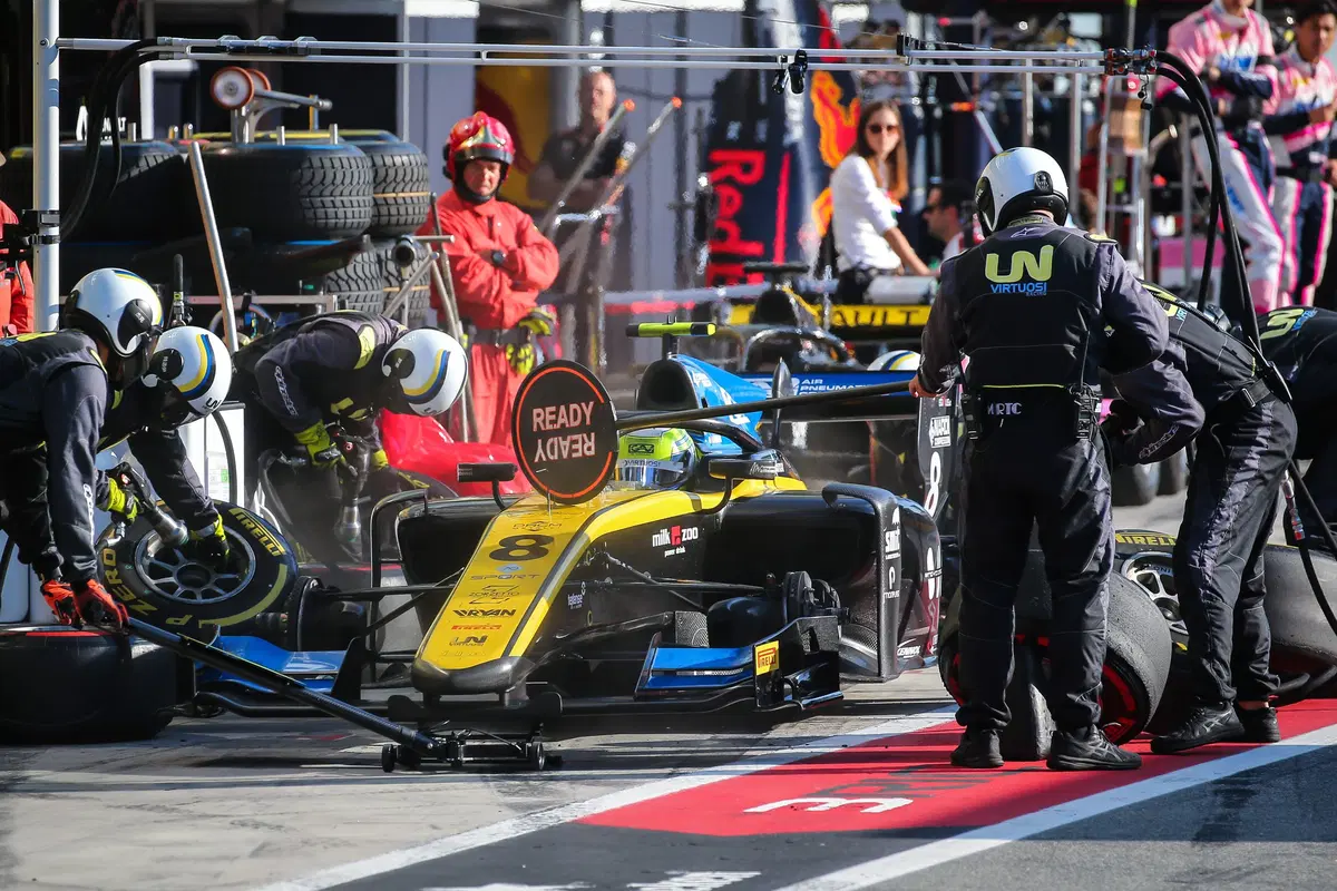 Luca Ghiotto, in gara per la Formula 1  (28)