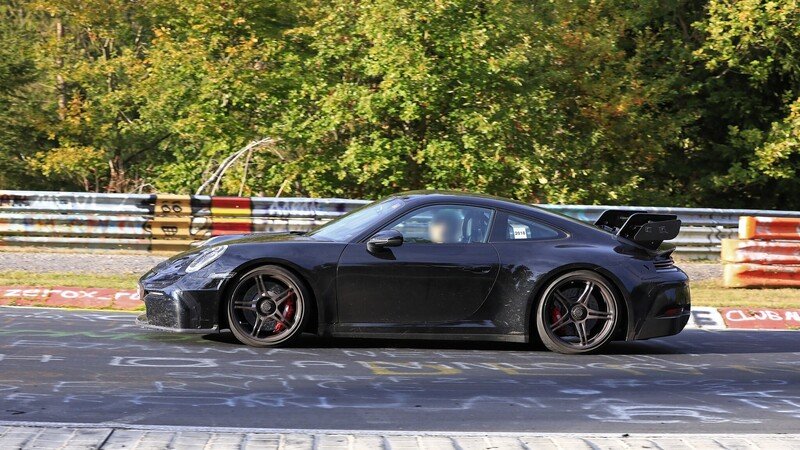 Nuova Porsche 911 GT3: che sound al Ring! [Video spia]