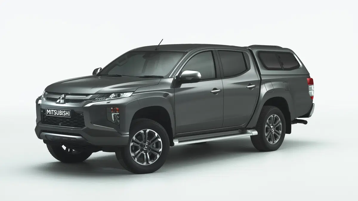 Mitsubishi L200 2.3 D Double Cab 4x4 Hurricane aut. (8)