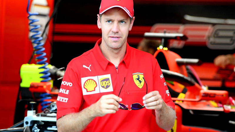 Formula 1, Vettel: &laquo;Non lascio la Ferrari, voglio vincere il mondiale&raquo;