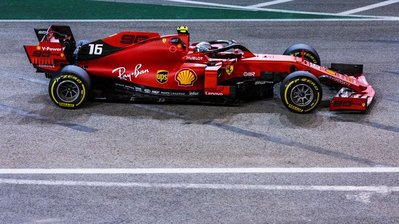 F1, GP Singapore 2019: pole per Leclerc. Terzo Vettel