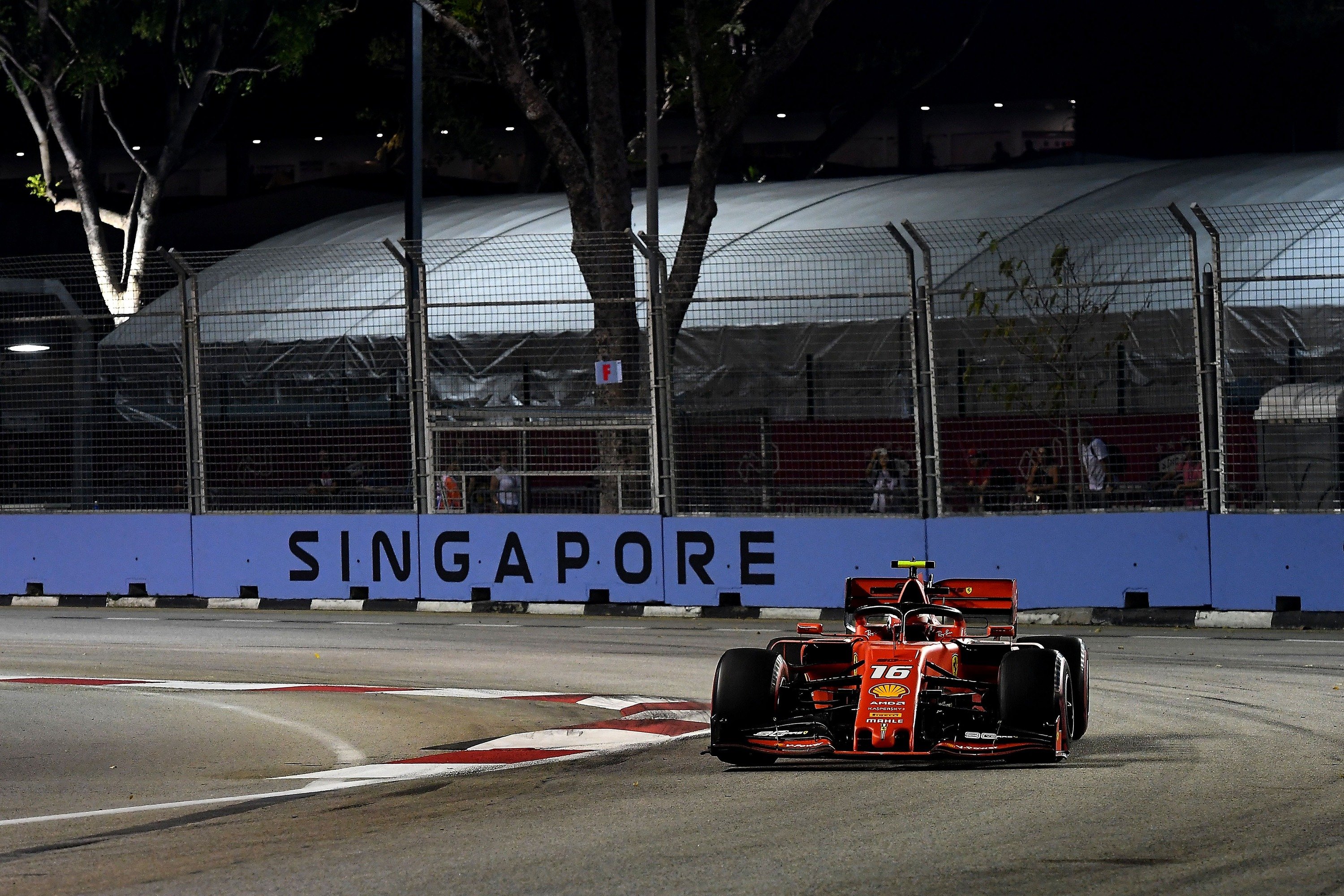 F1, GP Singapore 2019, Leclerc: &laquo;Pole incredibile&raquo;