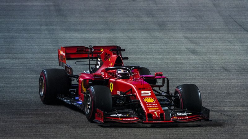 F1, GP Singapore 2019: vince Vettel. Secondo Leclerc: &egrave; doppietta Ferrari