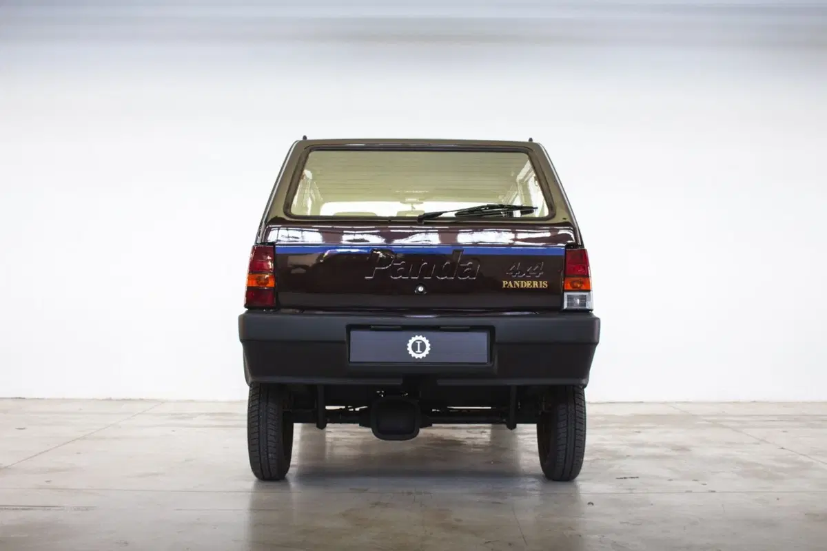 Fiat Panda 4x4 Icon-e Panderis: country chic con motore elettrico (4)