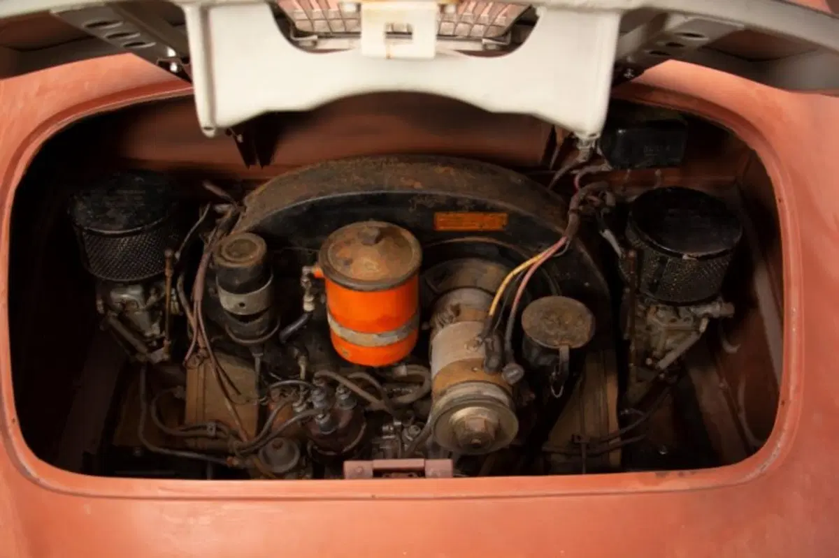 Porsche Speedster 356 A /1600: la super classica d’epoca all'asta (4)